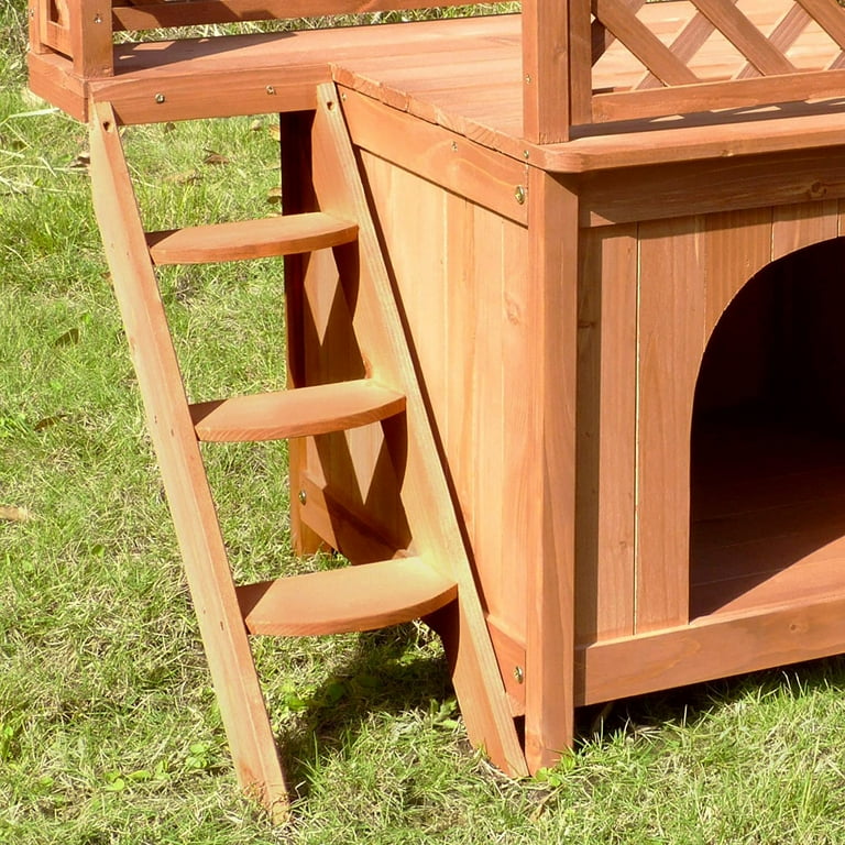 Merry Products Wooden Dog House Cedar Stain Small 21.73 L x 28.54 W x 25.67 H