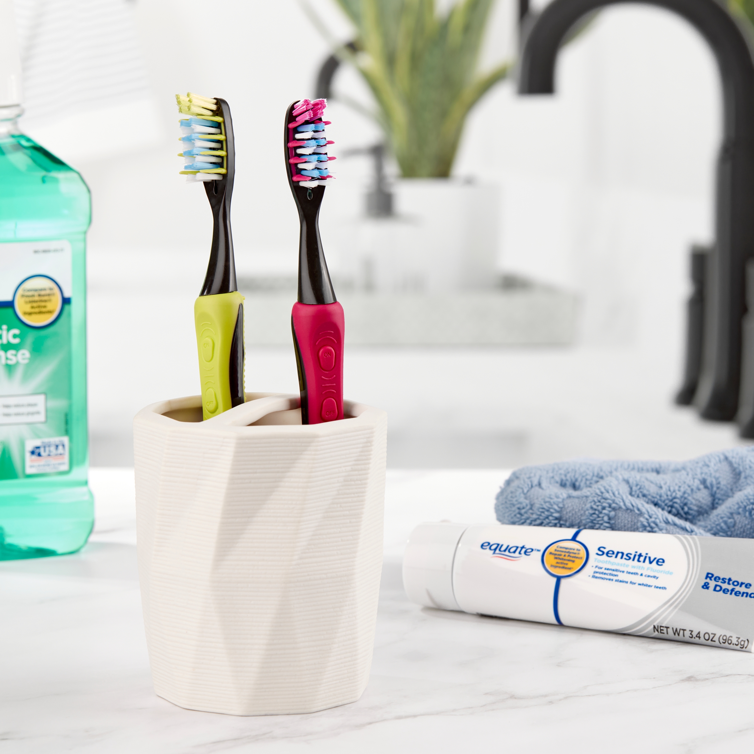Equate Polaris Deep Cleaning VibraClean Toothbrush, Deep Cleaning Soft Bristles, Helps Remove Plaque, 2 Count - image 2 of 12