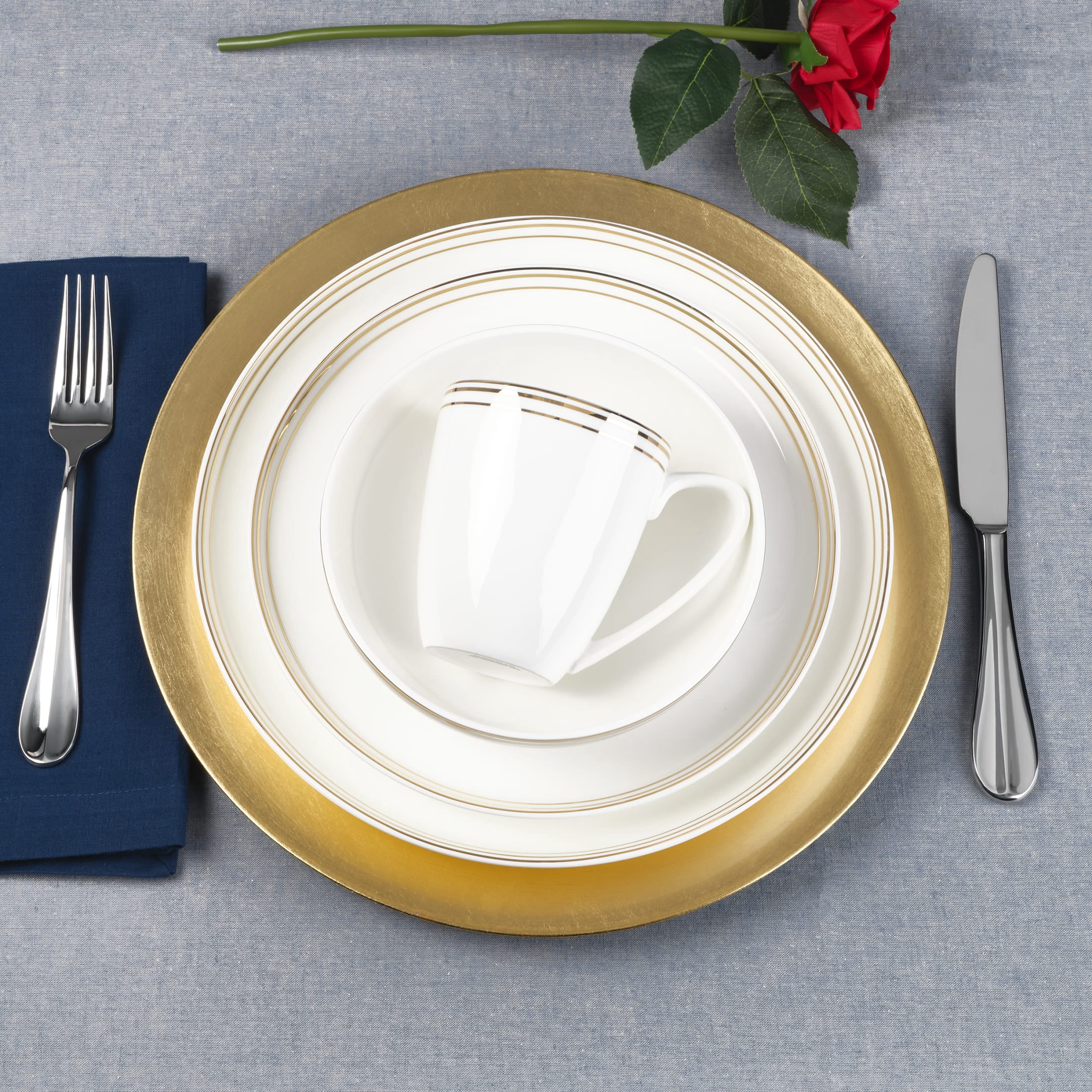 Fitz and Floyd Nevaeh Coupe Gold Bands 16-Piece White Bone China Tableware Set (service for 4)