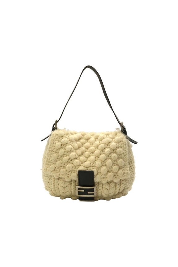 Pre-Owned Fendi Mamma Baguette 16060 Shoulder Bag