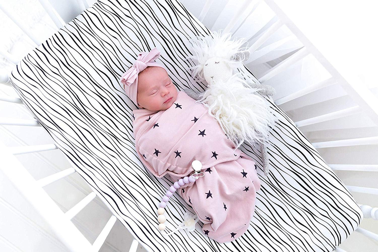 ely's & co swaddle