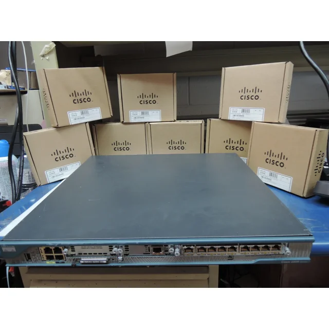 Used Cisco C2801-VSEC/K9 Voice Security Router with PVDM2-8 & VWIC2-1MFT-T1/E1.