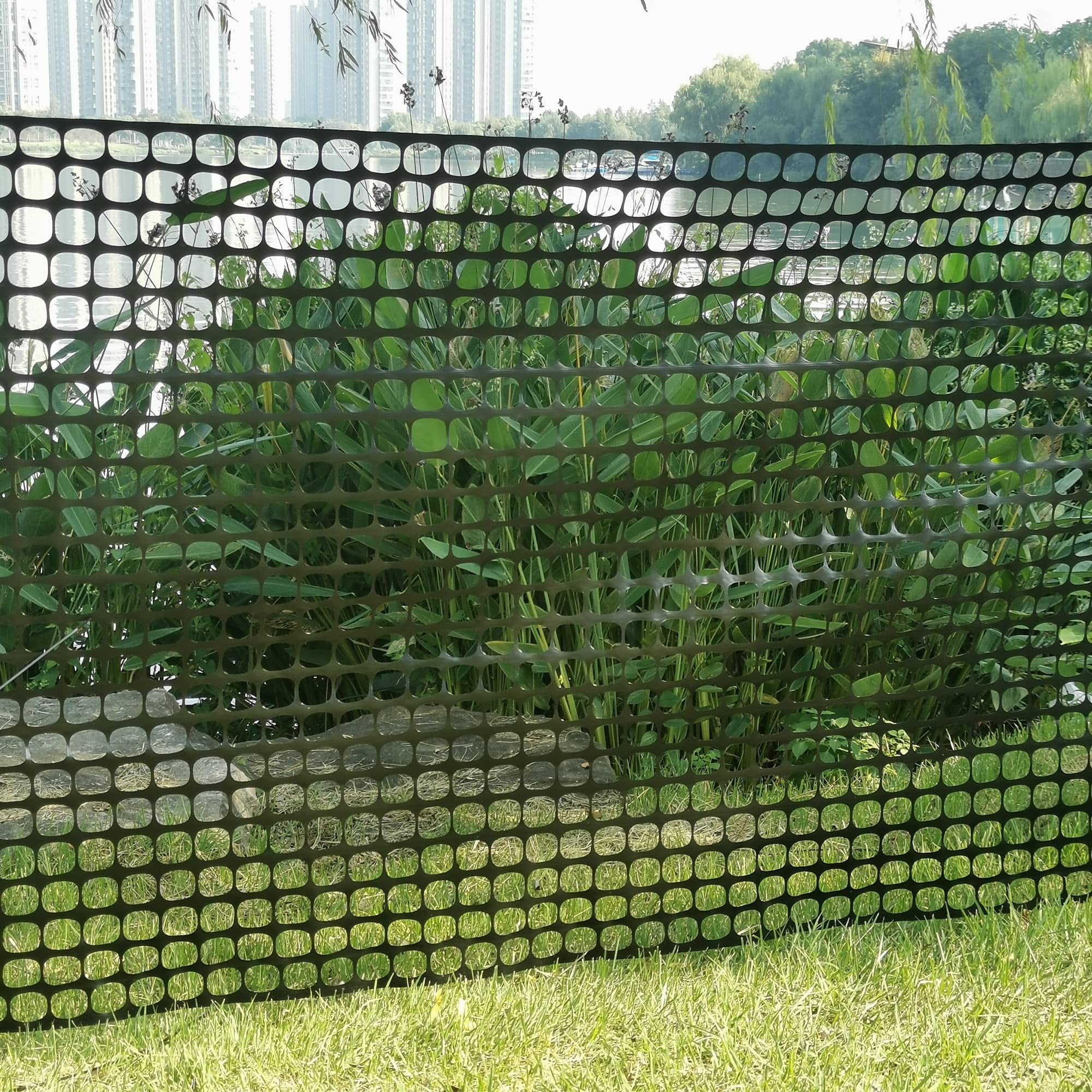 KALYSIE Safety Fence Plastic Mesh Fencing Roll, 4'x100' Feet 1