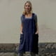 thumbnail image 4 of Delantal de lino y algodón con espalda cruzada, color azul, talla L, para mujer, con bolsillos, para hornear y cocinar, 4 of 5