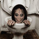 thumbnail image 4 of Máscara De Halloween Espeluznante De Látex Con Cabello Largo Xtellar beige, 4 of 4