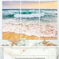 thumbnail image 1 of Vagues Moussantes Éclaboussant le Sable Paysage Marin, 1 of 1