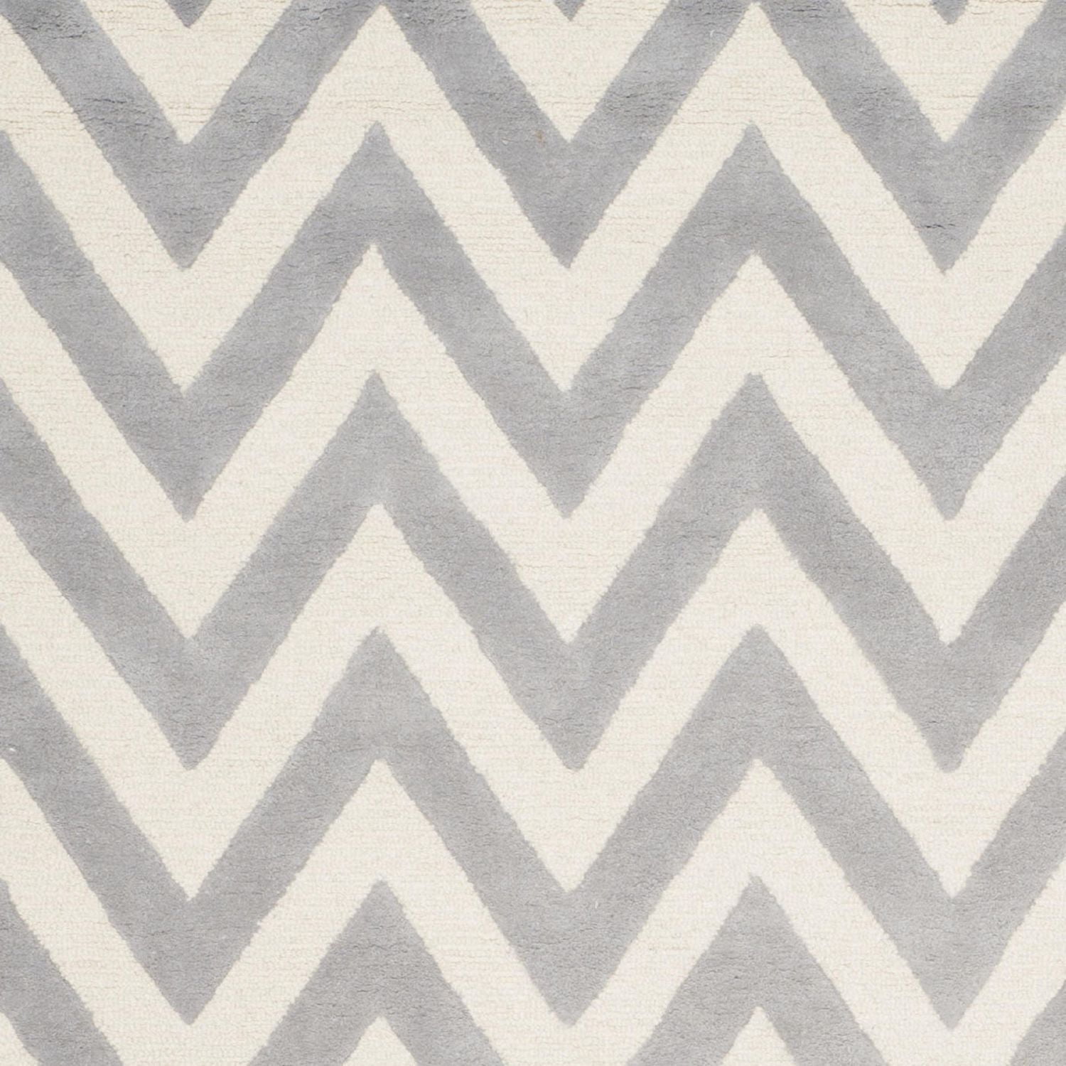 Safavieh Cambridge Kaitlyn Zig Zag Stripes Area Rug