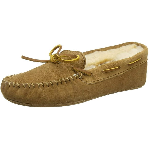 Minnetonka Womens Sheepskin Softsole Moccasin