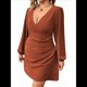 thumbnail image 2 of Vestido Mini Ajustado con Escote en V Cruzado y Mangas Largas Abullonadas Fruncidas para Mujer, Talla Grande Marrón XXL, 2 of 9