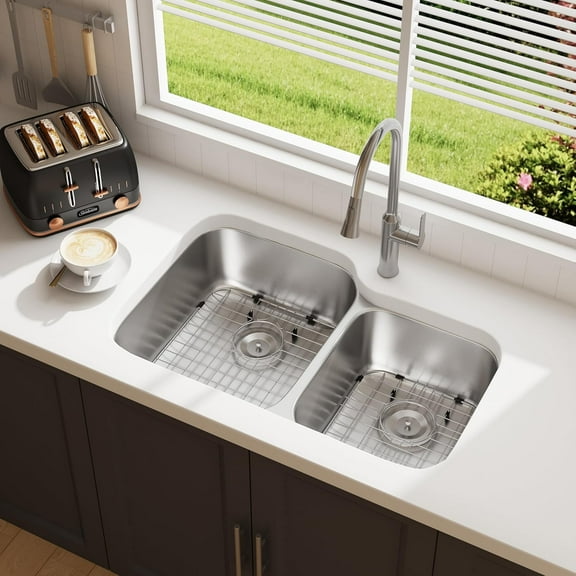 32 Inch Double Bowl Kitchen Sink 60/40 Undermount Stainless Steel 18 Gauge Curved Shape Round Corner Sinks with Strainer and Protected Grid 32" x 20" x 9"