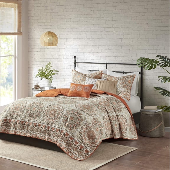 Madison Park King/Cal King Tangiers 6-Piece Reversible Quilt Set with Throw Pillows, Orange