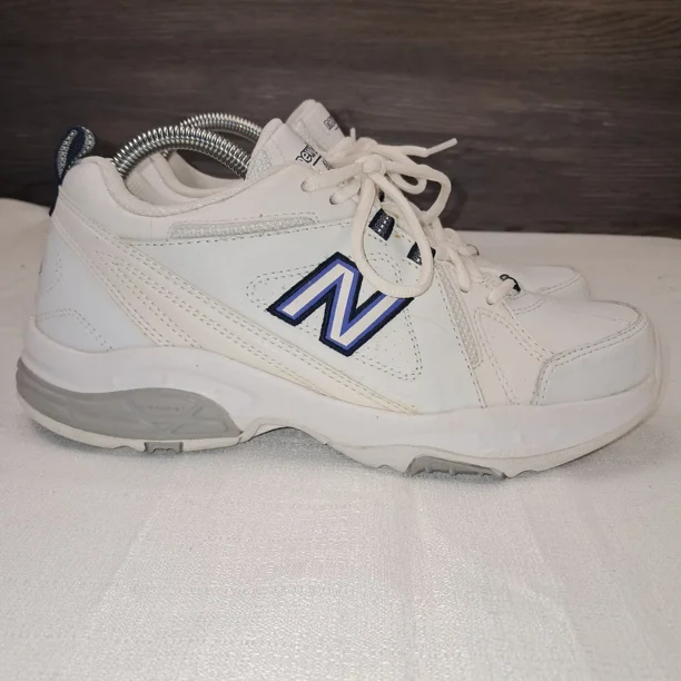 New Balance 608 V3 White Sneakers MX608V3W Men’s Size 10B