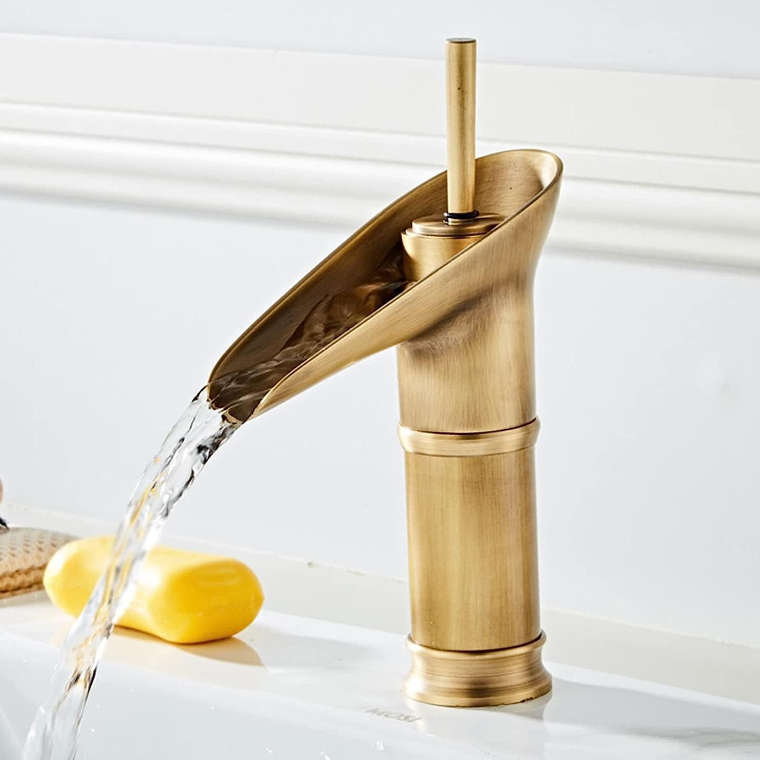Bathroom faucets for Sink 1 Hole Faucet Single Handle one Hole Bathroom Faucet Bathroom Sink Faucet Single Hole Tall Retro Bathroom Sink Faucet for Bathroom,Antique D
