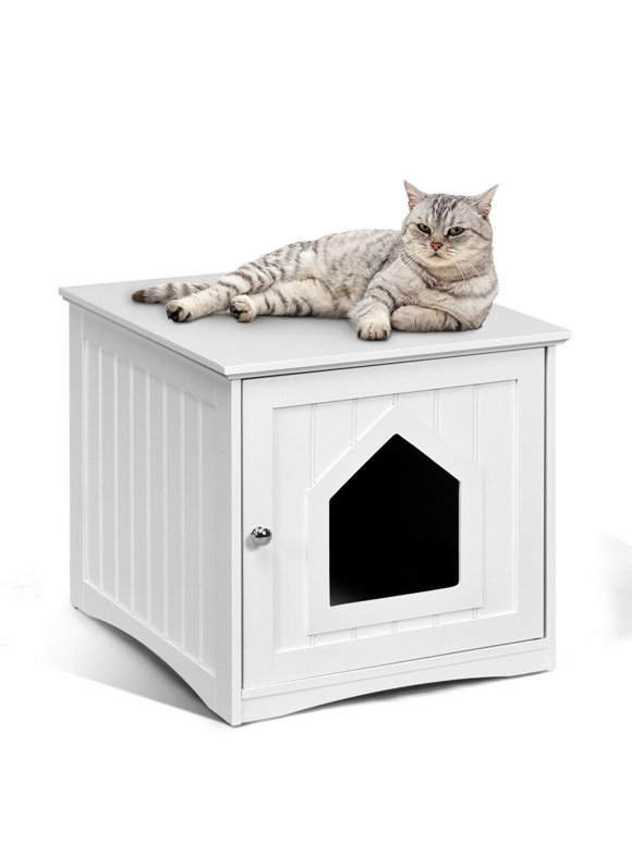 Outdoor Cat Houses in Cat Houses