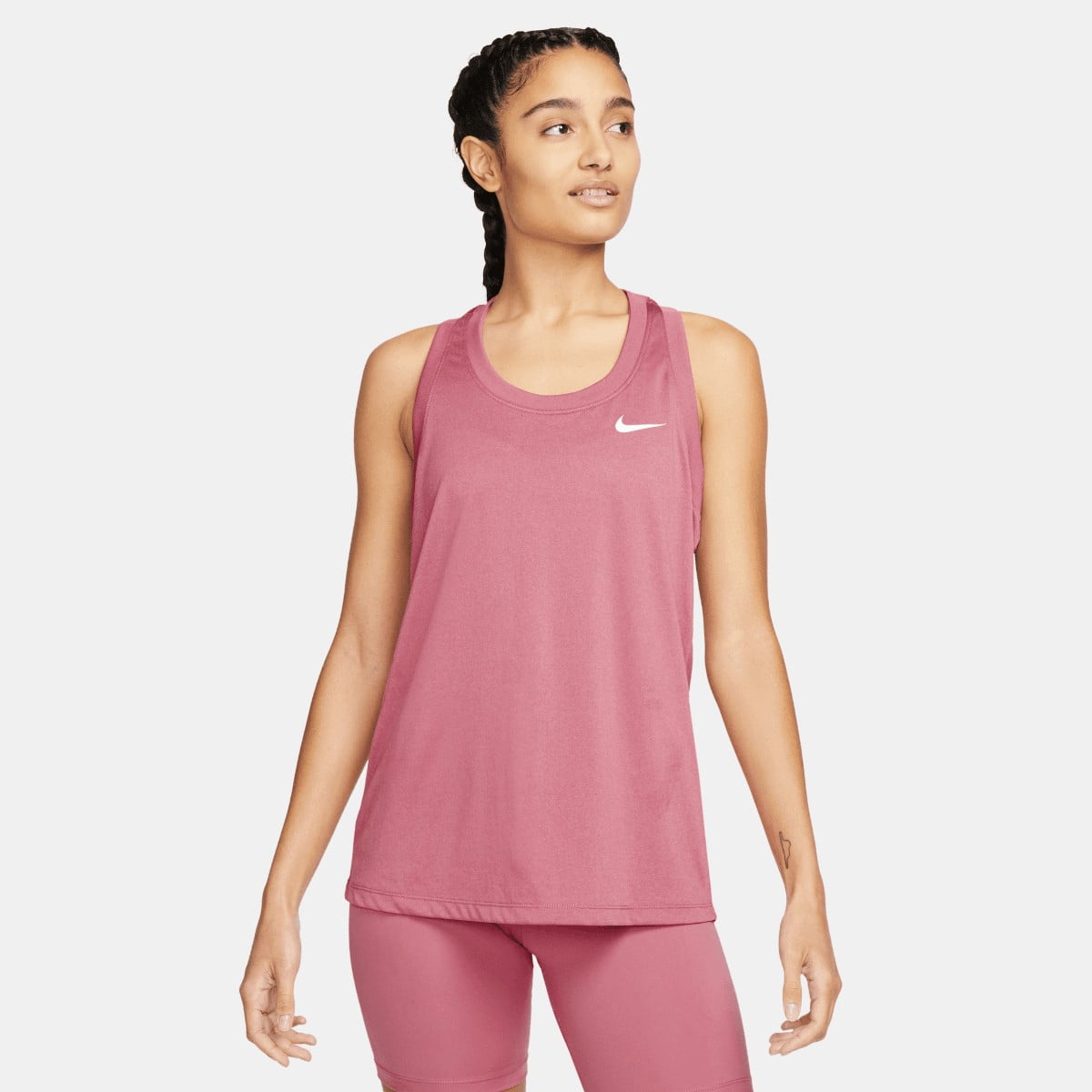 nike women workout shirt