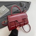 thumbnail image 2 of Bolso Cuadrado Pequeño Retro, 2 of 9