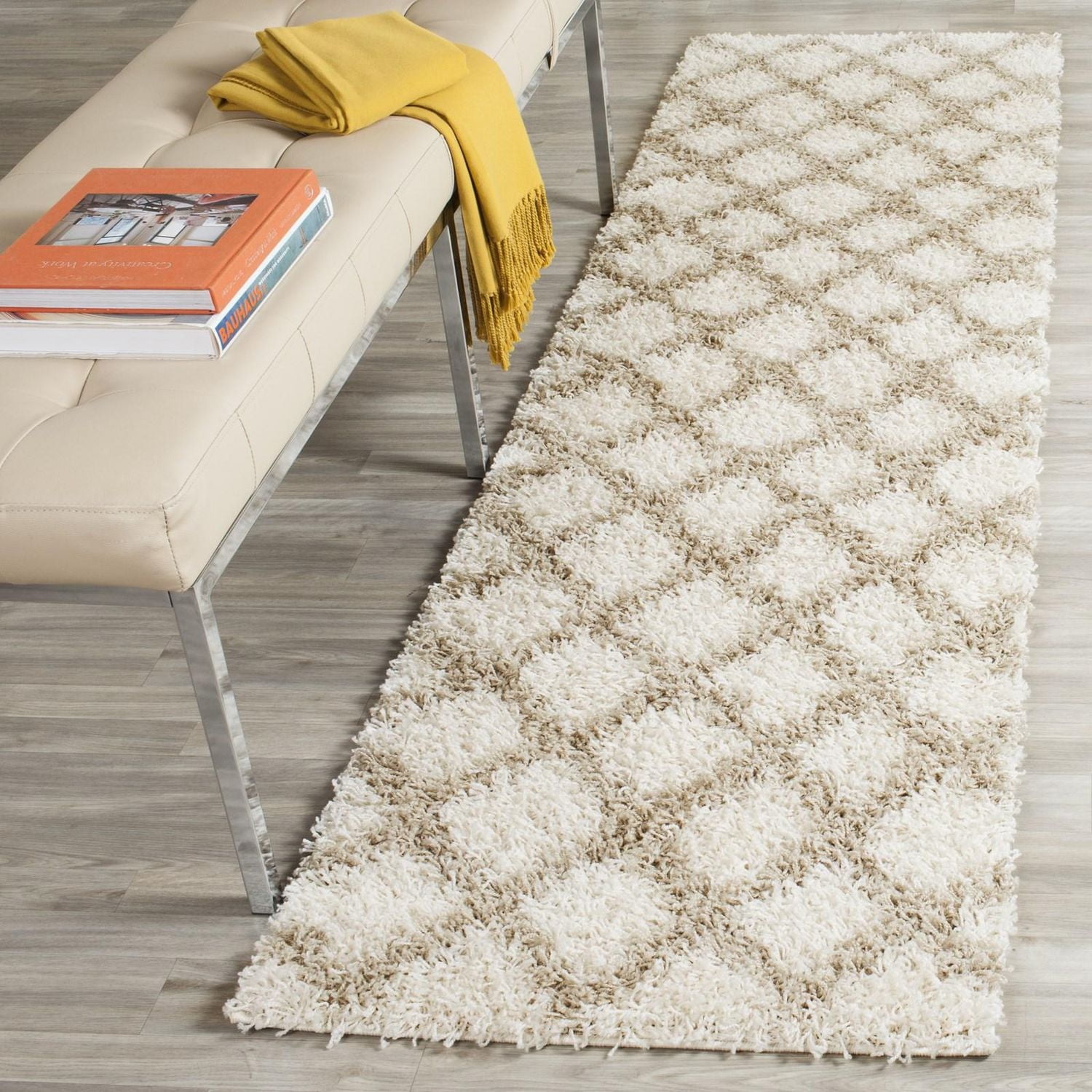 Safavieh Layla Tapis Géométrique Shag