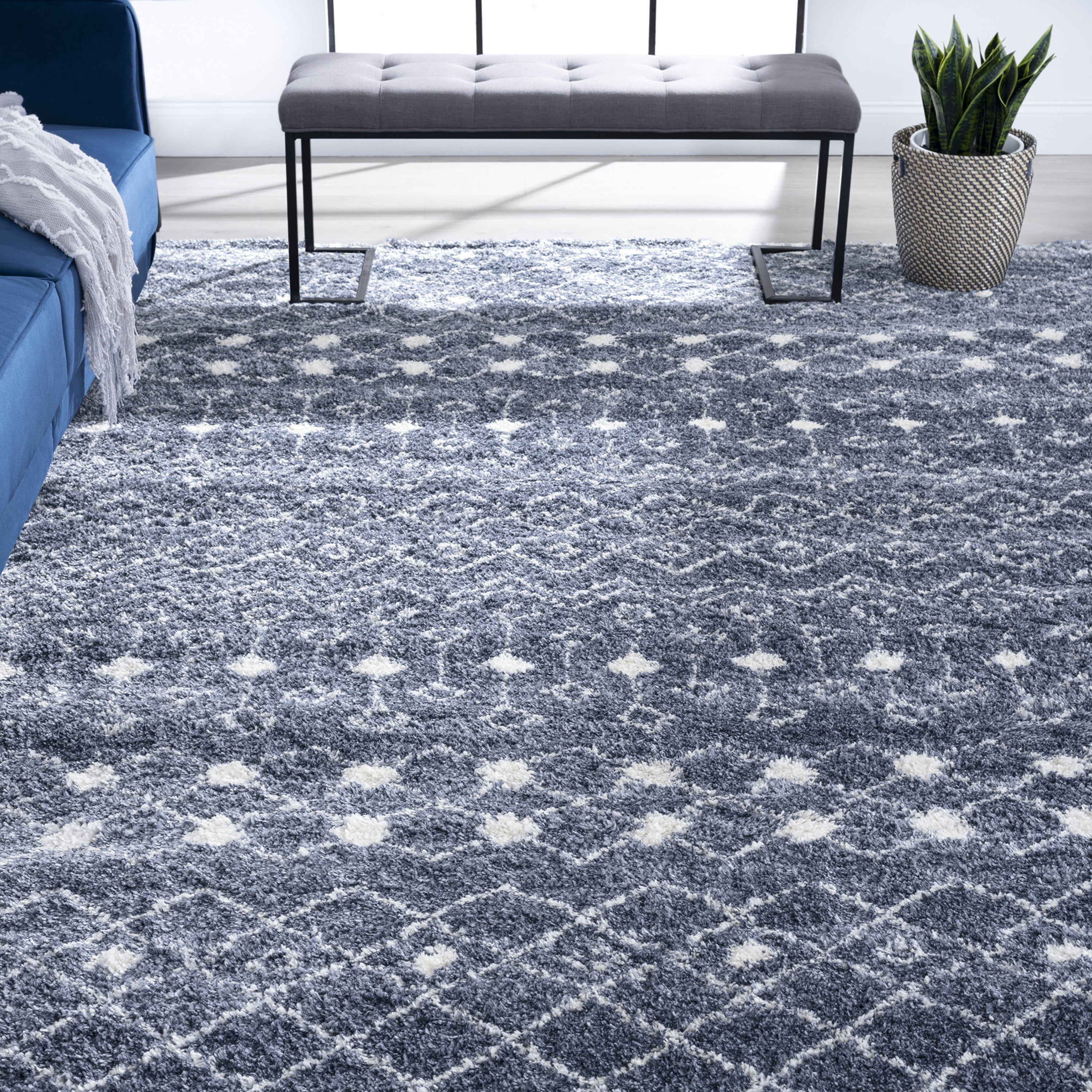 Shag 4x6 Area Rug Thick (3'11'' x 5'3'') Geometric Blue, Cream Indoor Rectangle Easy to Clean