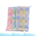 thumbnail image 4 of 3 toallas de gasa de doble capa a cuadros, absorbentes de algodón, de secado rápido., 4 of 7