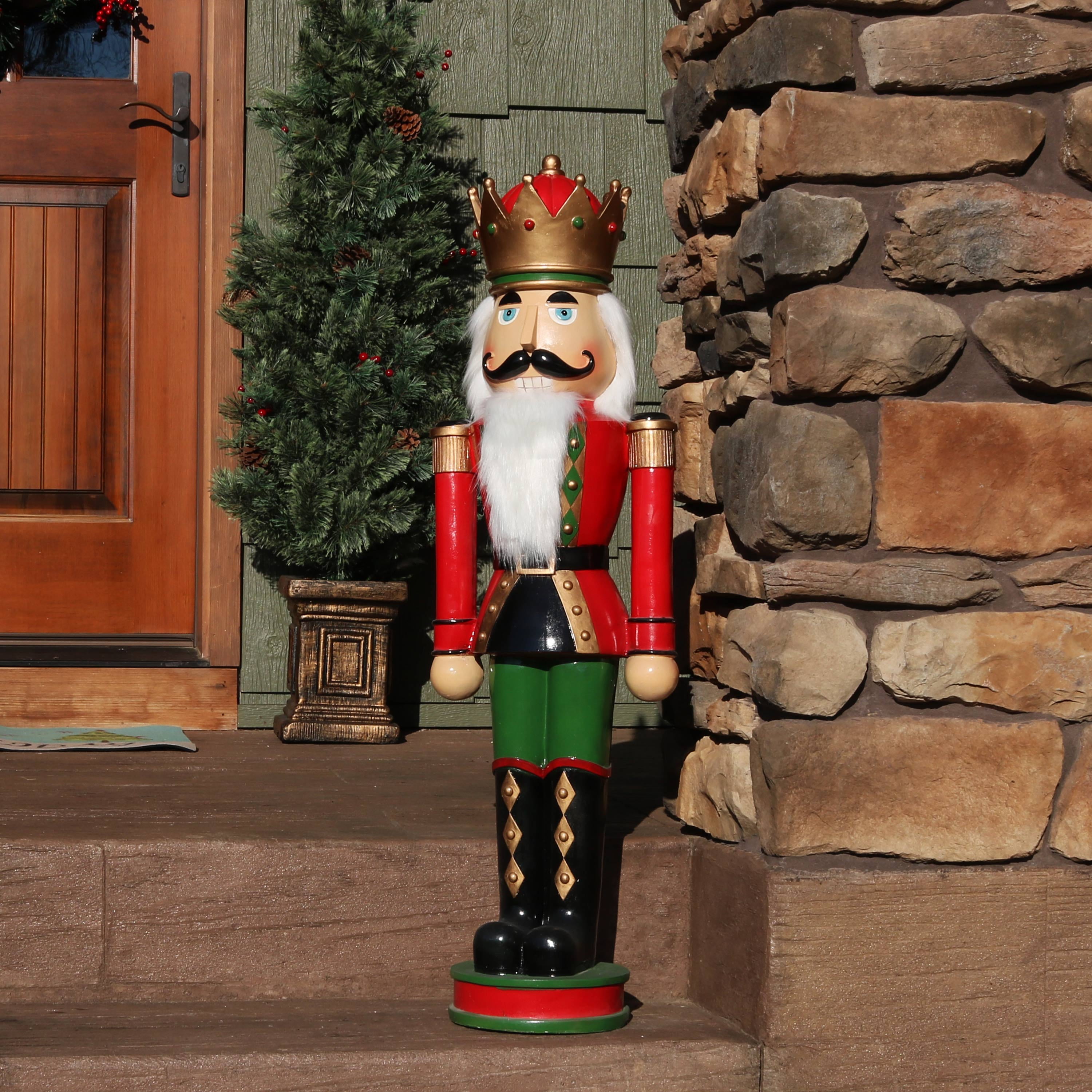 Large outdoor nutcracker clearance soldiers