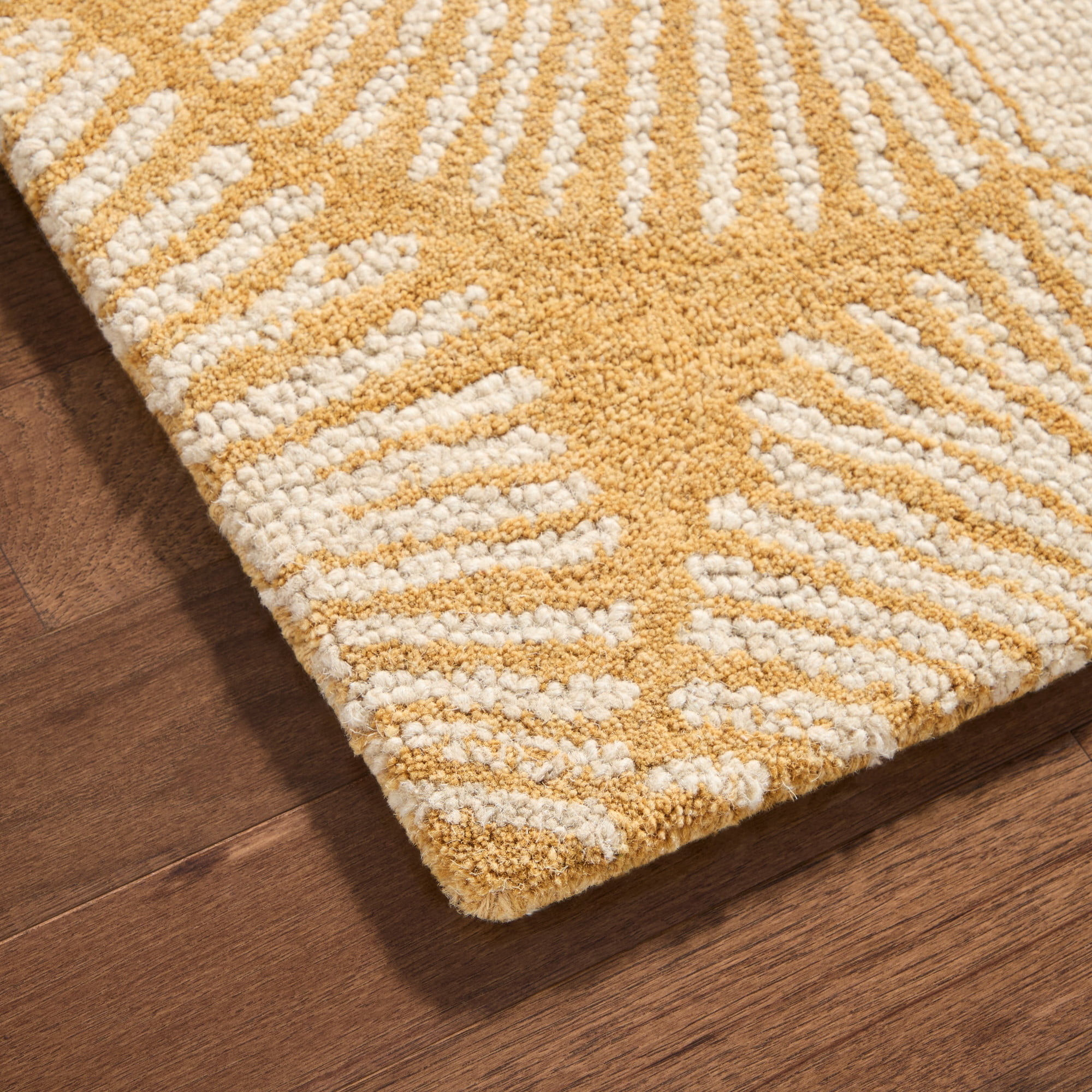 NICOLE MILLER NEW YORK Kendall Slinky Geo Handcrafted Area Rug, 100% Wool Rug, Gold, 9'x12'