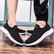 thumbnail image 1 of Deporte Informales para Correr Zapatos Cómodos Descalzos Con Viscoelástica Deportivos Antideslizantes Exteriores, 1 of 9