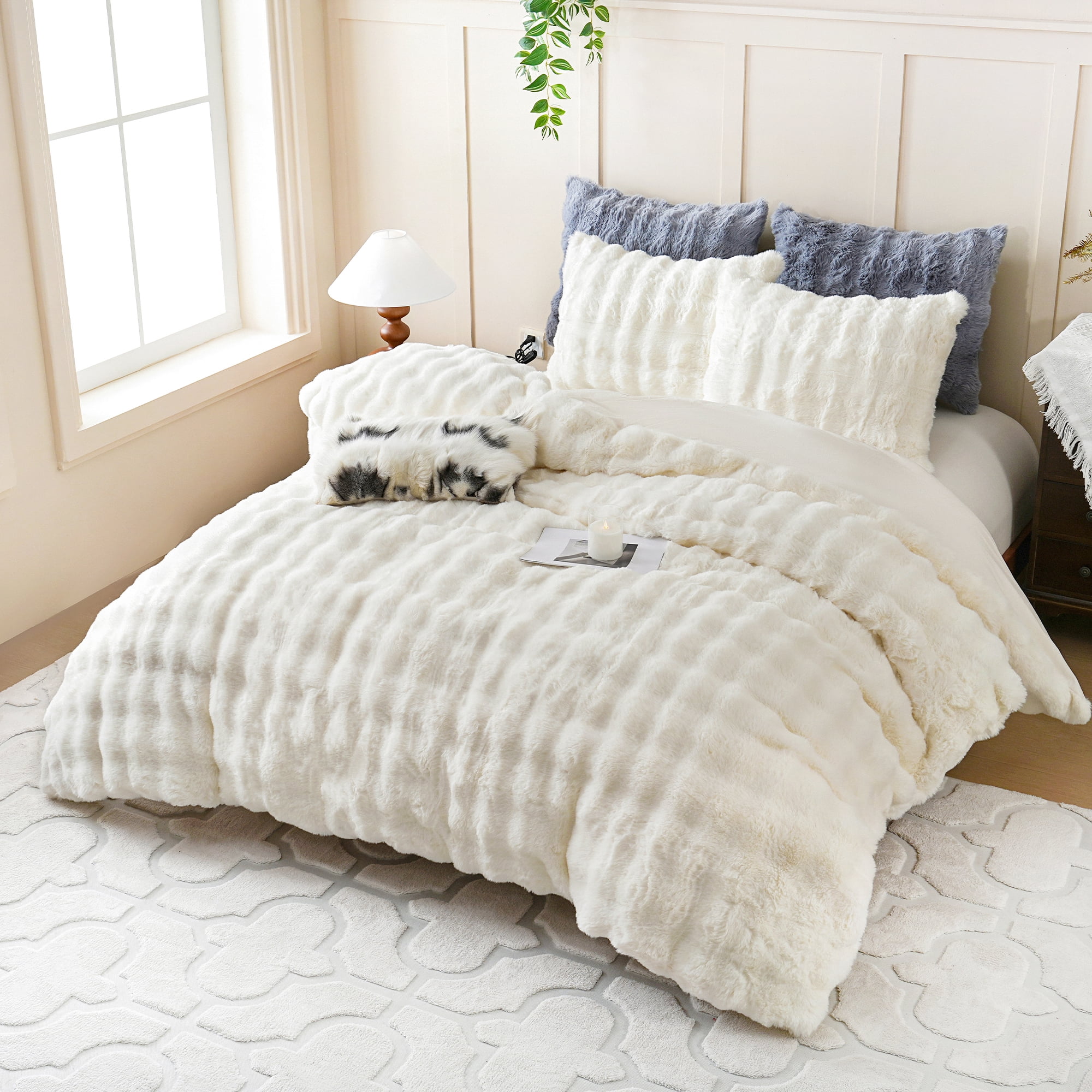 BLEUM CADE 3 Piece Fluffy Comforter Set King Size,Fuzzy Soft Faux Rabbit Fur Bedding Set Off -White,Shaggy Plush Duvet Cover Set with 2 Pillowcases