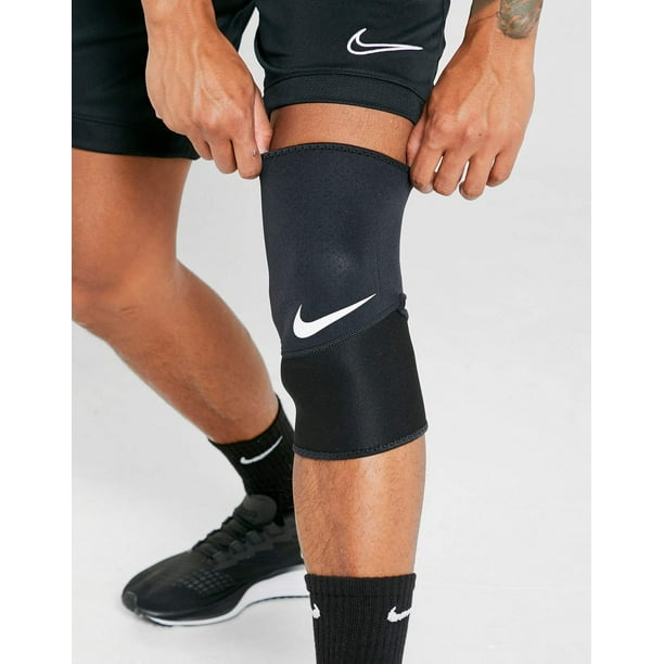Nike pro combat shin sleeve sale