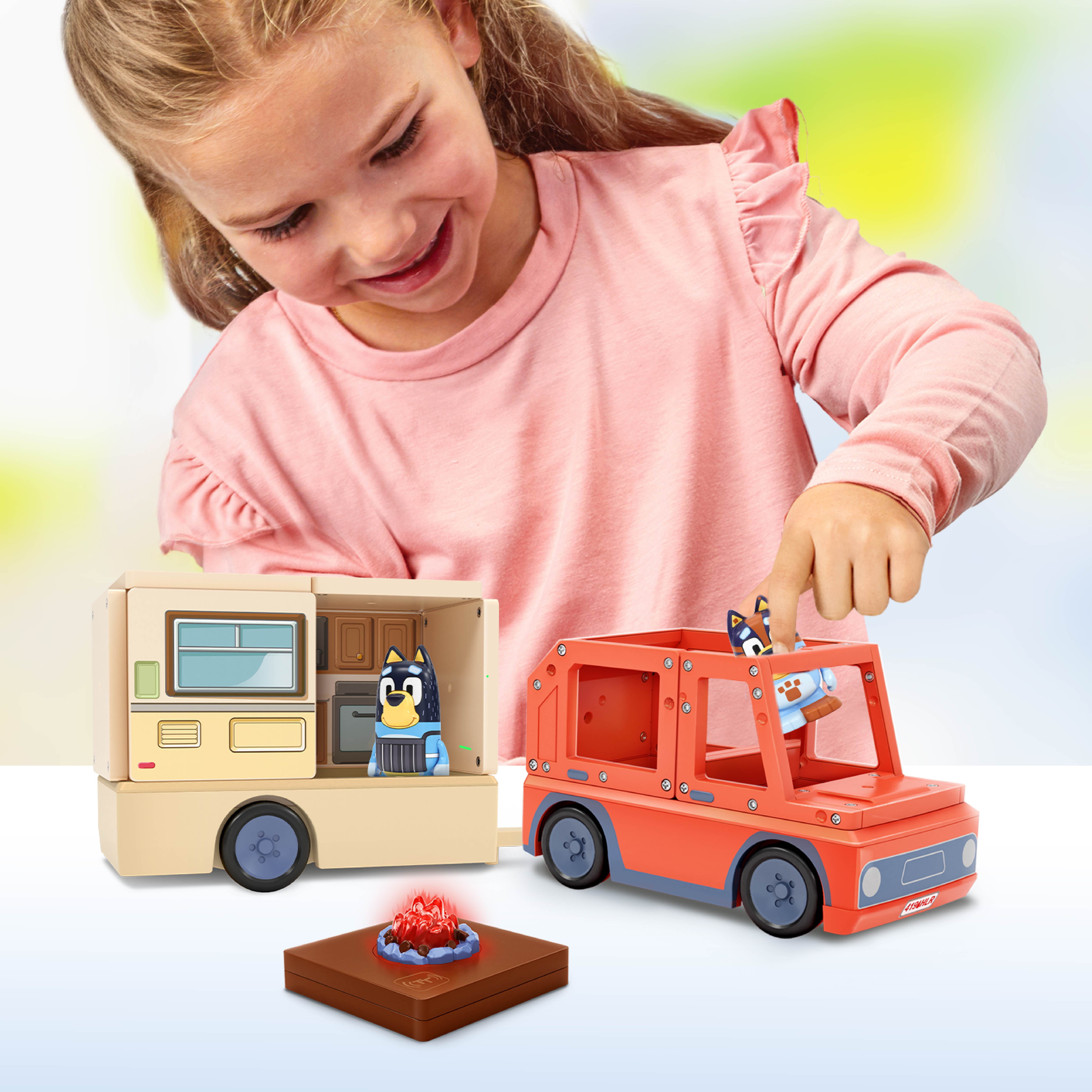 TILE TOWN BLUEY CAMPER TILE SET