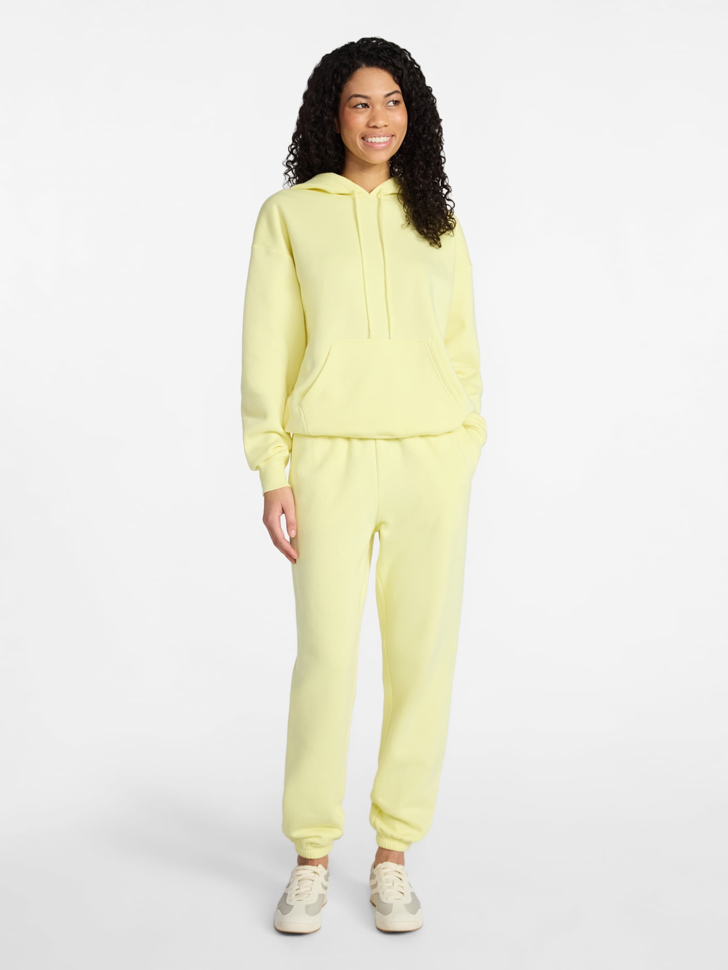 No Boundaries Soft Fleece Joggers, 29'' Inseam, Women's XXS-4X