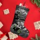 thumbnail image 4 of La Lista de Schindler Tema: Calcetines de Navidad, fino lino blanco para colgar en escaleras y chimenea, decoración navideña para el hogar, regalo de Navidad.54cm×38cm, 4 of 5