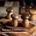 thumbnail image 2 of Palillero Agirlvct de madera con forma de hongo, 6 cm x 6 cm x 9 cm, 2 of 7