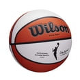 thumbnail image 2 of Basketball WILSON, juego oficial de la WNBA, talla 6:28,5, 2 of 6