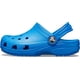 thumbnail image 1 of Crocs Clásicos Unisex para niños, color cobalto brillante, talla C4 Crocs 1, 1 of 4
