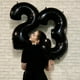 thumbnail image 3 of Globos de aluminio con número negro para fiesta de cumpleaños de adultos, decoraciones de 32 pulgadas para fiesta de bebé, suministros de Globos de aire, 3 of 7