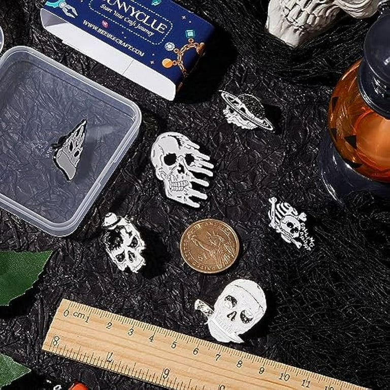 1 Box 6Pcs Skull Pins Skull Enamel Pins Halloween Enamel Pin