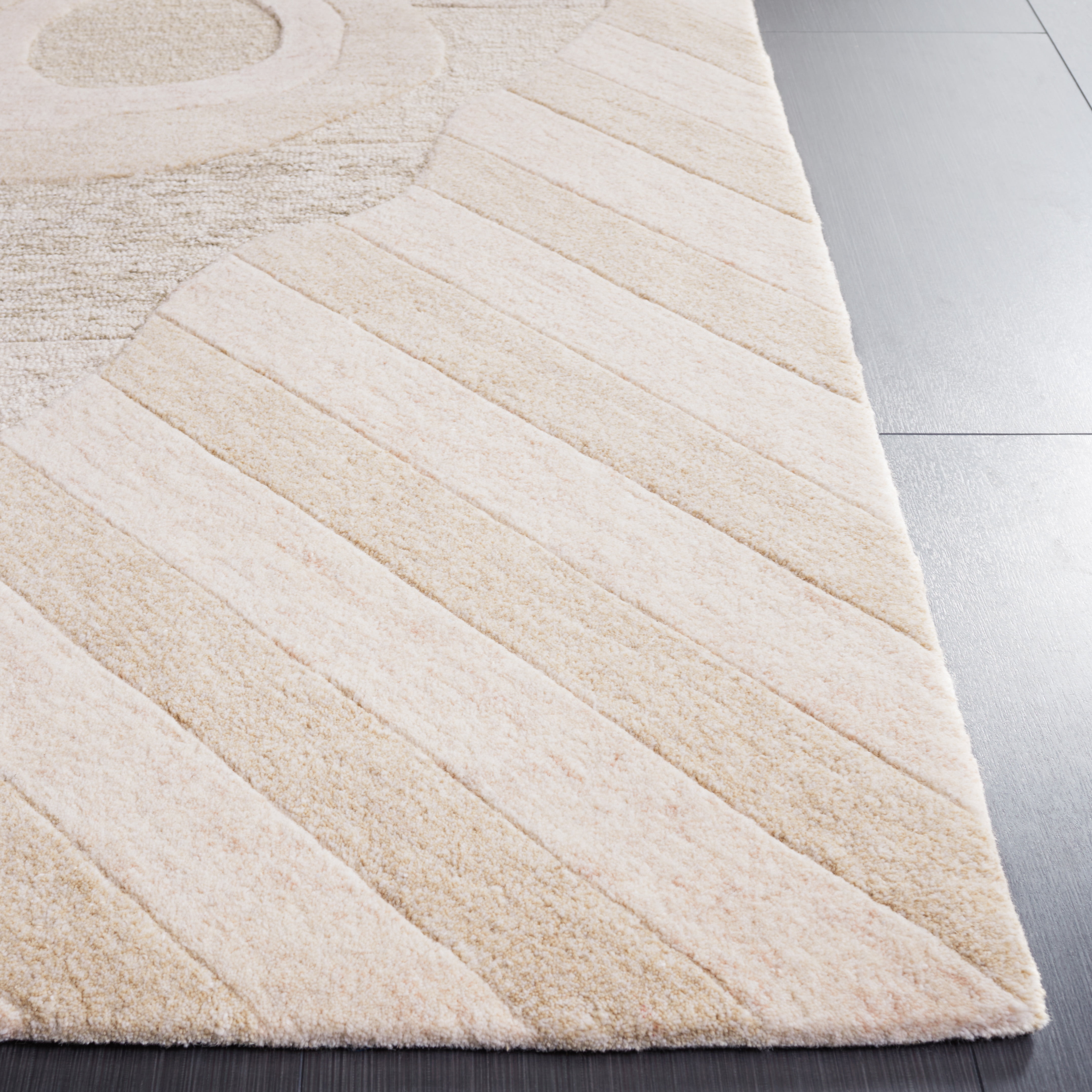 SAFAVIEH Fifth Avenue Delmar Abstract Area Rug, Beige/Grey, 6' x 9'