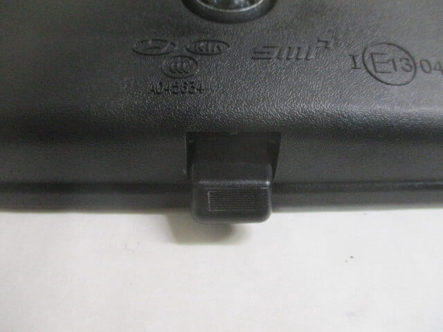 Pre-Owned Kia Niro Rondo Manual Rear View Mirror OEM LKQ - Verify Specific Vehicle Fitment In Description - (Good)