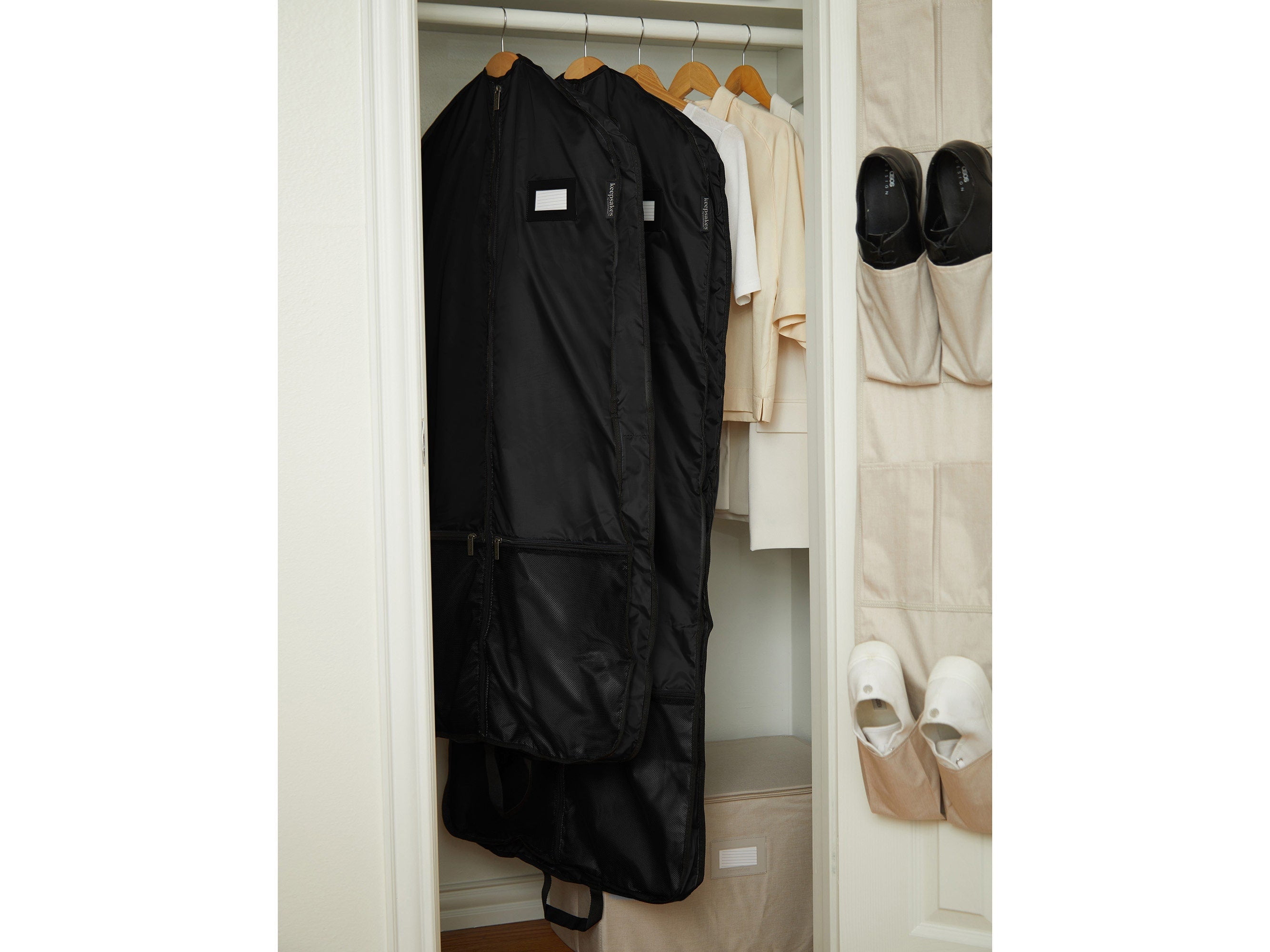 Covermates Keepsakes Deluxe Garment Bag Set - Premium Polyester - Full Length Zipper - ID Window - Carrying Handles - Stowaway Pouch - Closet Storage, Black