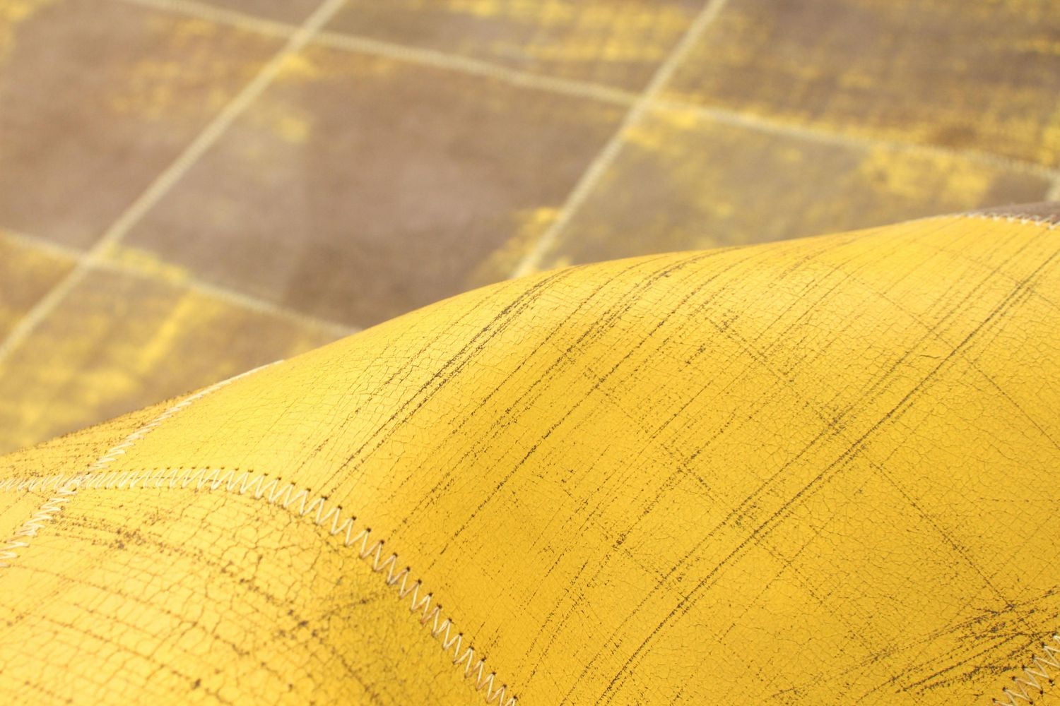 ECARPETGALLERY Tapis Fait à la Main pour Salon, Salle à Manger et Chambre à Coucher Contemporain Collection Patchwork en cuir 5'0" x 8'0" en Jaune