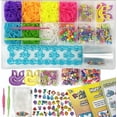 thumbnail image 2 of Combo Rainbow Loom con amuletos Loomi-Pals, 2 of 3