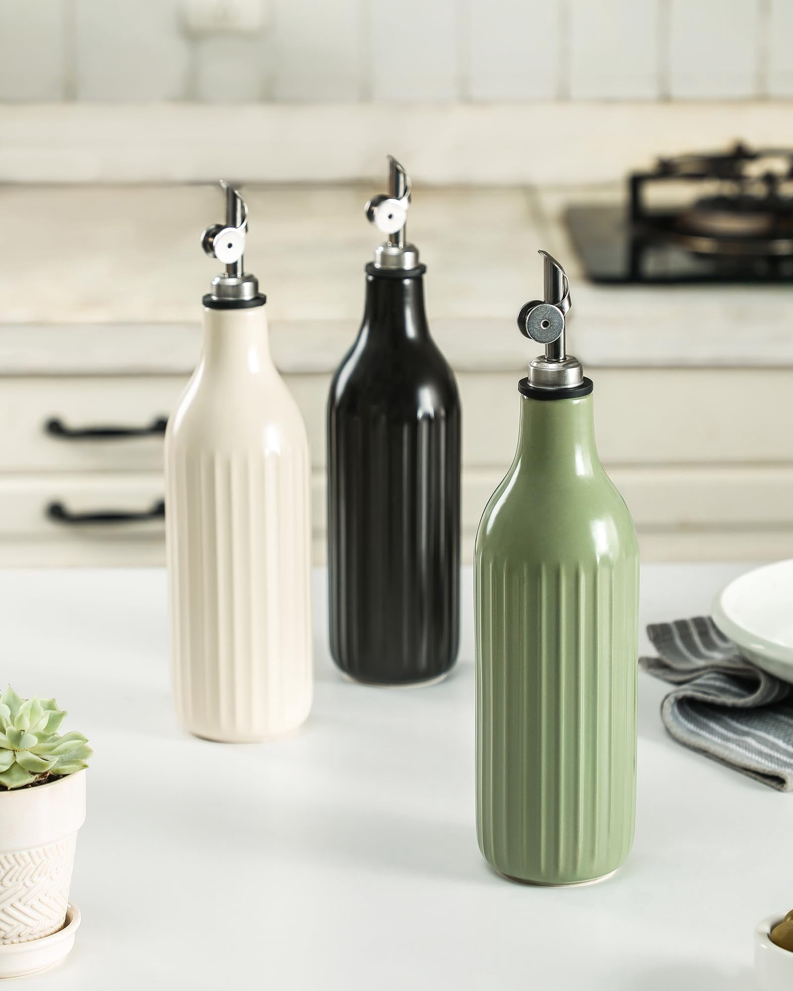 Olive Oil Dispenser Bottle  19 Oz For Kitchen And Vinegar Suitable Coffee Syrups & Other Liquids Green Set Of 2