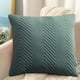 thumbnail image 4 of Funda de Almohada Plisada de Terciopelo Liso | Funda de Cojín Acolchada de 45 X 45 Cm para Sofá, Cabecero y Soporte Lumbar | Terciopelo Pv Suave con Cremallera Oculta para Decoración Del Hogar y La O, 4 of 7