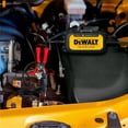 thumbnail image 5 of Cargador y mantenedor de baterías para automóviles DEWALT DXAEC2, 5 of 5
