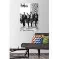 thumbnail image 3 of Les Beatles - À Londres, 3 of 4