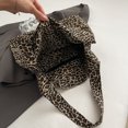 thumbnail image 3 of Bolso Mano para Mujer Con Leopardo Hobo Holgado Nailon El (caqui), 3 of 9
