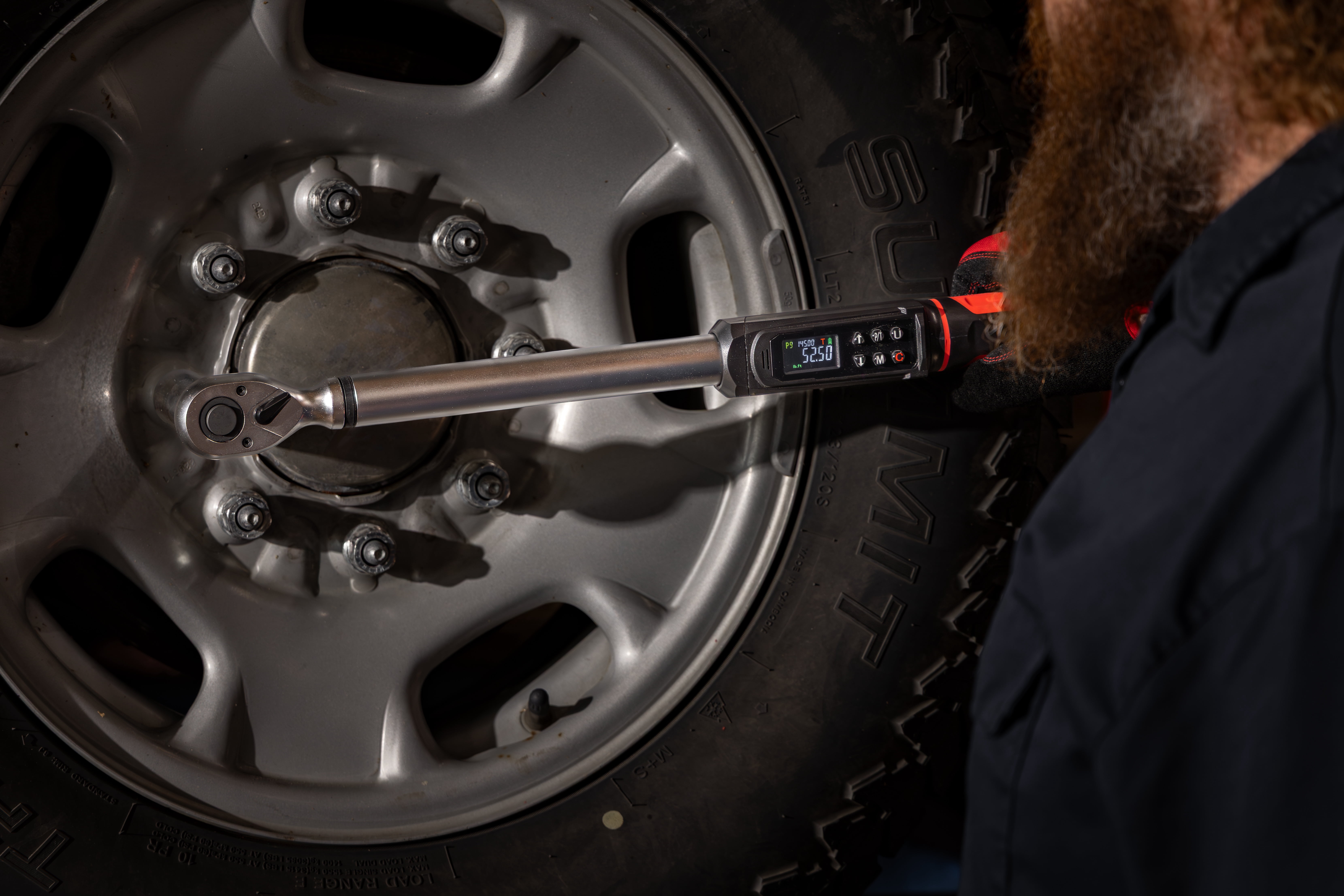 Hyper Tough 1/2-inch Drive Digital Torque Wrench, 25 - 250 ft/lbs