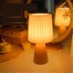 thumbnail image 4 of Lámpara de mesa retro plisada de cerámica for dormitorio, estudio y mesita de noche., 4 of 7