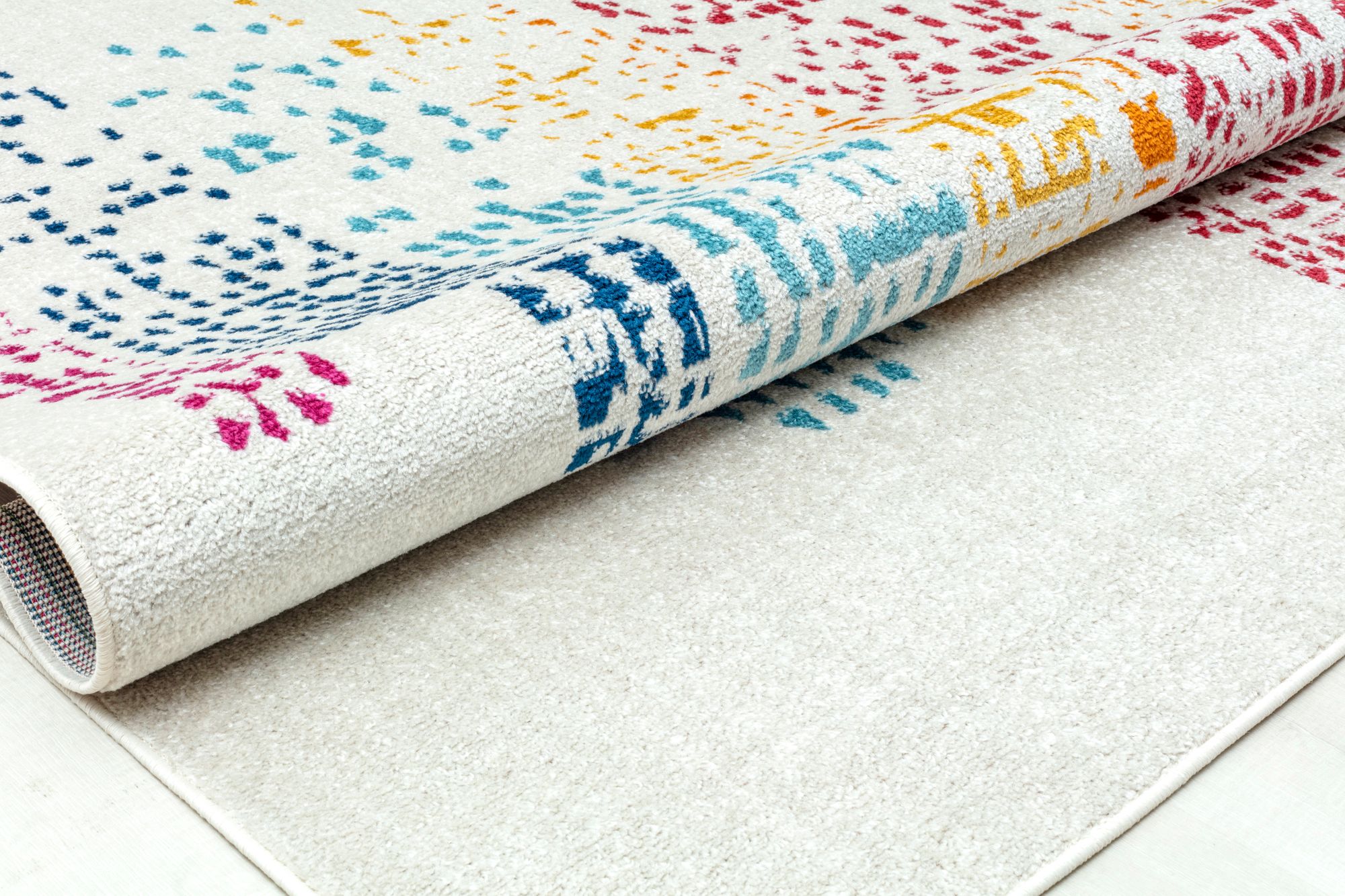 Mason Brooks Azure AZ80A Polychrome Geometric Contemporary Ivory Area Rug, 8'3" X 10'0"