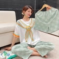 thumbnail image 1 of Pijama de seda de hielo para mujer, conjunto de tres piezas de cuello redondo, manga corta y fina, estampado de moda, estilo novio, ropa para el hogar, 1 of 6